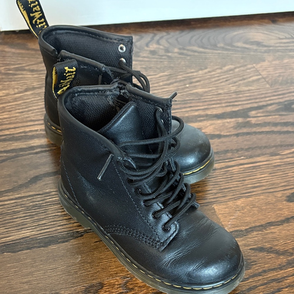 Dr. Martens Kids Black Lace-Up Boots